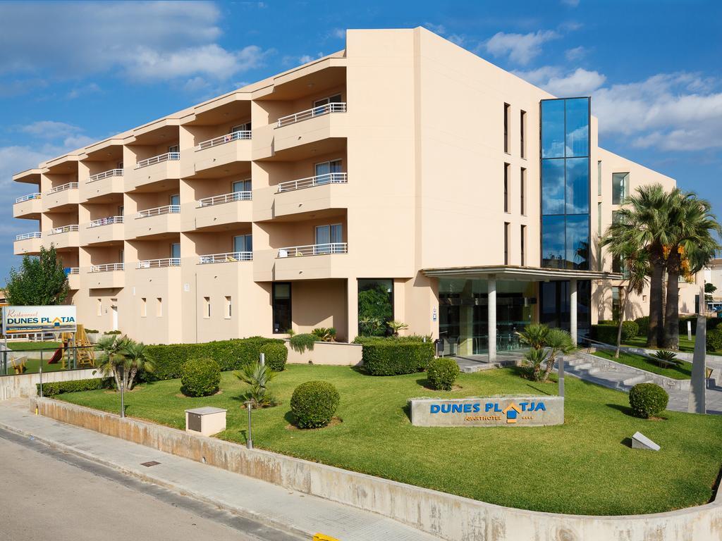 Aparthotel Dunes Platja Кан-Пікафорт Екстер'єр фото