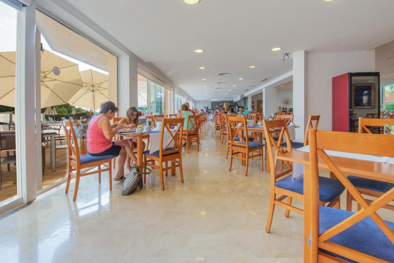 Aparthotel Dunes Platja Кан-Пікафорт Екстер'єр фото